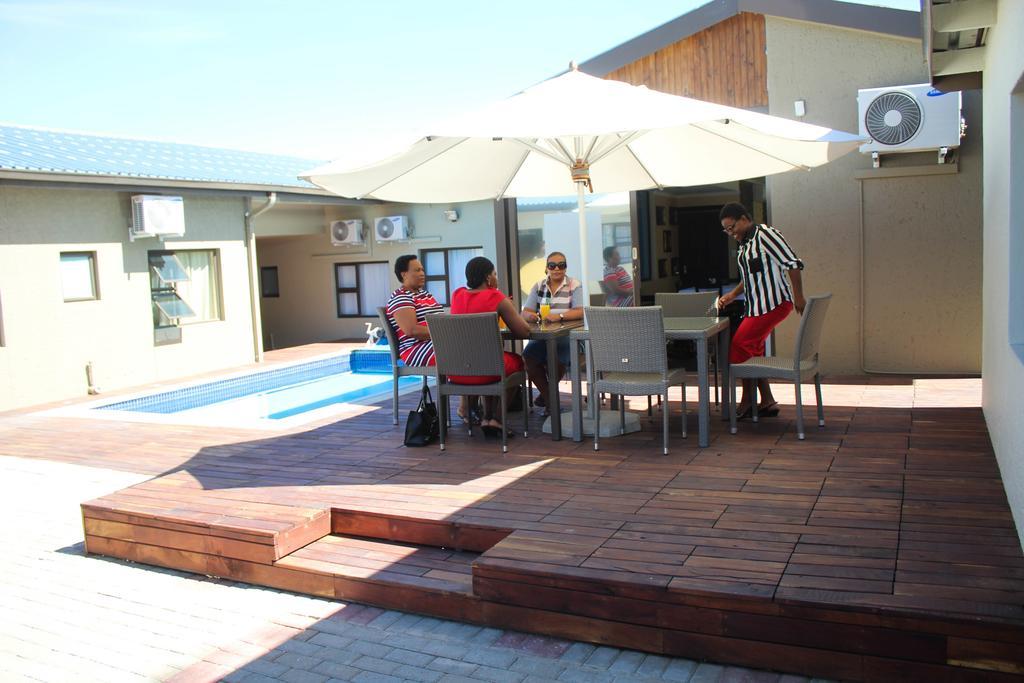 A-Z Boutique Guesthouse Windhoek Bagian luar foto